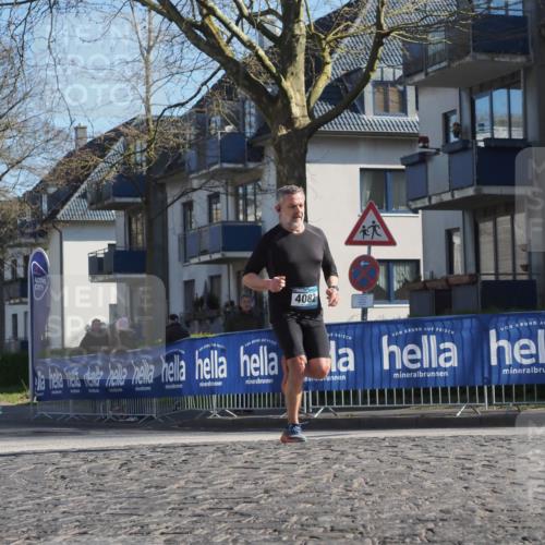 06.04.2025 - 44. Internationalen Wilhelmsburger Insellauf Luisa Fischer http://msf.ph/oto/7560968 06.04.2025 10:28:48 Ziel 4082 meine-sportfotos.de