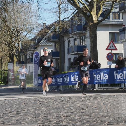 06.04.2025 - 44. Internationalen Wilhelmsburger Insellauf Luisa Fischer http://msf.ph/oto/7561061 06.04.2025 10:29:03 Ziel 3611, 3284, 3443 meine-sportfotos.de