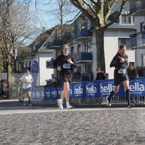 06.04.2025 - 44. Internationalen Wilhelmsburger Insellauf Luisa Fischer http://msf.ph/oto/7561075 06.04.2025 10:29:04 Ziel 5021, 3611, 3284, 238, 3443 meine-sportfotos.de