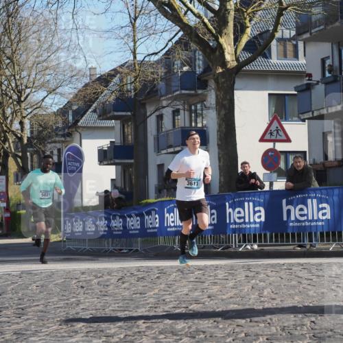 06.04.2025 - 44. Internationalen Wilhelmsburger Insellauf Luisa Fischer http://msf.ph/oto/7561135 06.04.2025 10:29:05 Ziel 5021, 3611 meine-sportfotos.de