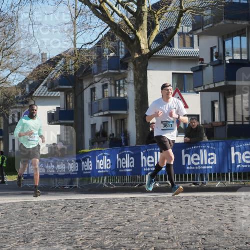 06.04.2025 - 44. Internationalen Wilhelmsburger Insellauf Luisa Fischer http://msf.ph/oto/7561151 06.04.2025 10:29:06 Ziel 5021, 3611 meine-sportfotos.de
