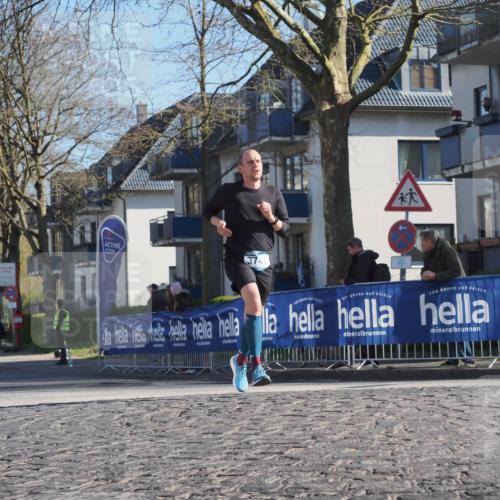 06.04.2025 - 44. Internationalen Wilhelmsburger Insellauf Luisa Fischer http://msf.ph/oto/7561227 06.04.2025 10:29:14 Ziel 3741 meine-sportfotos.de