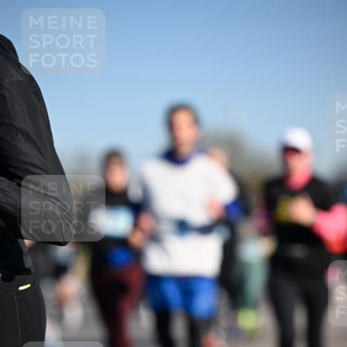 06.04.2025 - 44. Internationalen Wilhelmsburger Insellauf Dr. Thomas Lammeyer http://msf.ph/oto/7561249 06.04.2025 09:36:19 Laufen  meine-sportfotos.de
