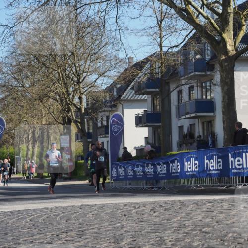 06.04.2025 - 44. Internationalen Wilhelmsburger Insellauf Luisa Fischer http://msf.ph/oto/7561283 06.04.2025 10:29:21 Ziel 4135 meine-sportfotos.de