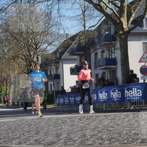 06.04.2025 - 44. Internationalen Wilhelmsburger Insellauf Luisa Fischer http://msf.ph/oto/7561642 06.04.2025 10:30:04 Ziel 44, 4030, 4410 meine-sportfotos.de