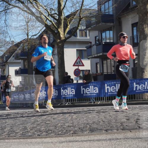 06.04.2025 - 44. Internationalen Wilhelmsburger Insellauf Luisa Fischer http://msf.ph/oto/7561687 06.04.2025 10:30:05 Ziel 4030, 4410, 4413 meine-sportfotos.de