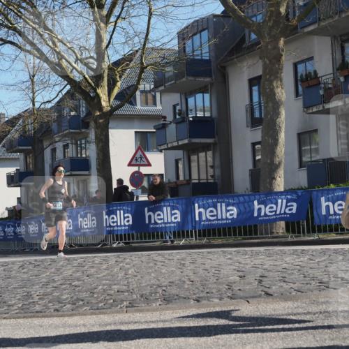 06.04.2025 - 44. Internationalen Wilhelmsburger Insellauf Luisa Fischer http://msf.ph/oto/7561720 06.04.2025 10:30:06 Ziel 3413 meine-sportfotos.de