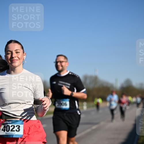 06.04.2025 - 44. Internationalen Wilhelmsburger Insellauf Dr. Thomas Lammeyer http://msf.ph/oto/7561727 06.04.2025 09:36:38 Laufen 4023, 3006 meine-sportfotos.de