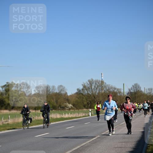 06.04.2025 - 44. Internationalen Wilhelmsburger Insellauf Dr. Thomas Lammeyer http://msf.ph/oto/7561761 06.04.2025 09:36:40 Laufen 4193 meine-sportfotos.de