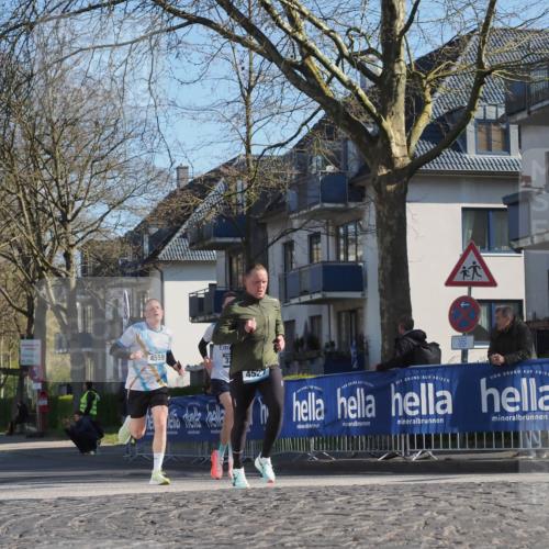 06.04.2025 - 44. Internationalen Wilhelmsburger Insellauf Luisa Fischer http://msf.ph/oto/7561811 06.04.2025 10:30:18 Ziel 4559, 4527 meine-sportfotos.de