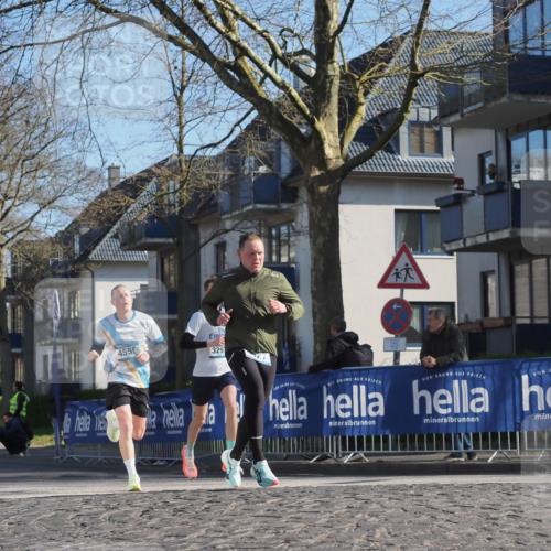 06.04.2025 - 44. Internationalen Wilhelmsburger Insellauf Luisa Fischer http://msf.ph/oto/7561822 06.04.2025 10:30:19 Ziel 4559, 329 meine-sportfotos.de
