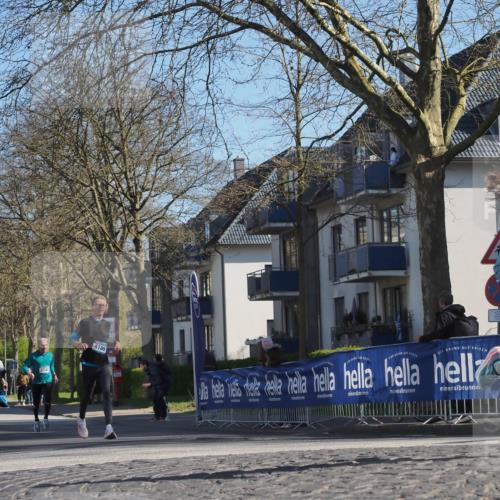 06.04.2025 - 44. Internationalen Wilhelmsburger Insellauf Luisa Fischer http://msf.ph/oto/7561897 06.04.2025 10:30:25 Ziel 3742, 4189, 721 meine-sportfotos.de