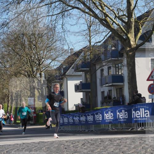 06.04.2025 - 44. Internationalen Wilhelmsburger Insellauf Luisa Fischer http://msf.ph/oto/7561909 06.04.2025 10:30:26 Ziel 3742, 4189 meine-sportfotos.de