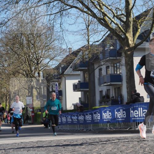 06.04.2025 - 44. Internationalen Wilhelmsburger Insellauf Luisa Fischer http://msf.ph/oto/7561936 06.04.2025 10:30:28 Ziel 4189, 3742 meine-sportfotos.de