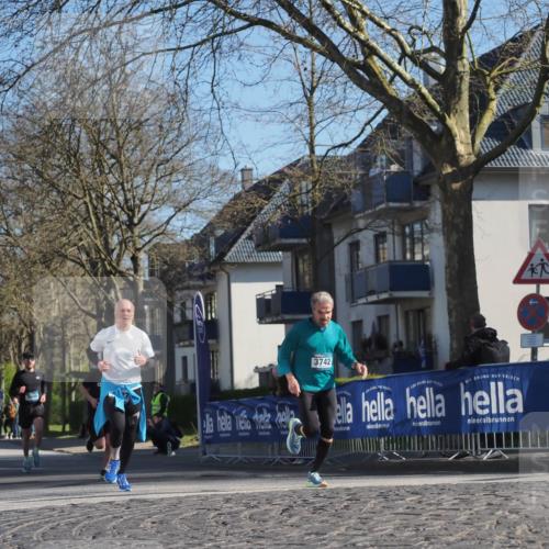 06.04.2025 - 44. Internationalen Wilhelmsburger Insellauf Luisa Fischer http://msf.ph/oto/7561952 06.04.2025 10:30:29 Ziel 3742 meine-sportfotos.de
