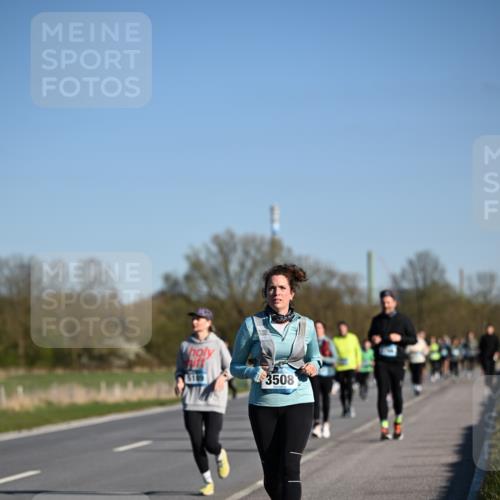 06.04.2025 - 44. Internationalen Wilhelmsburger Insellauf Dr. Thomas Lammeyer http://msf.ph/oto/7562026 06.04.2025 09:36:55 Laufen 5189, 3508 meine-sportfotos.de