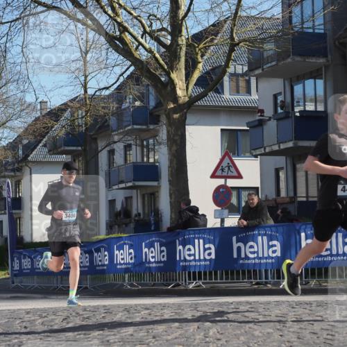 06.04.2025 - 44. Internationalen Wilhelmsburger Insellauf Luisa Fischer http://msf.ph/oto/7562028 06.04.2025 10:30:32 Ziel 3400, 4459 meine-sportfotos.de