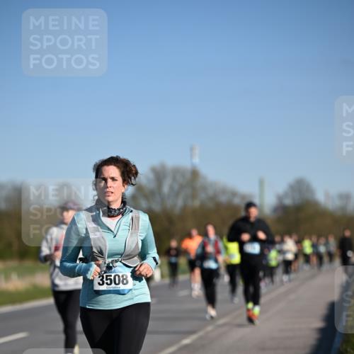 06.04.2025 - 44. Internationalen Wilhelmsburger Insellauf Dr. Thomas Lammeyer http://msf.ph/oto/7562083 06.04.2025 09:36:57 Laufen 3508 meine-sportfotos.de