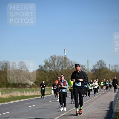 06.04.2025 - 44. Internationalen Wilhelmsburger Insellauf Dr. Thomas Lammeyer http://msf.ph/oto/7562130 06.04.2025 09:36:58 Laufen 4119, 3766 meine-sportfotos.de