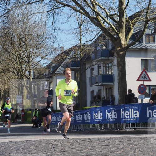 06.04.2025 - 44. Internationalen Wilhelmsburger Insellauf Luisa Fischer http://msf.ph/oto/7562155 06.04.2025 10:30:43 Ziel 3939, 3699 meine-sportfotos.de