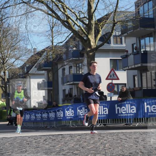 06.04.2025 - 44. Internationalen Wilhelmsburger Insellauf Luisa Fischer http://msf.ph/oto/7562222 06.04.2025 10:30:45 Ziel 3447, 3939 meine-sportfotos.de
