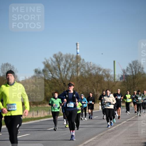 06.04.2025 - 44. Internationalen Wilhelmsburger Insellauf Dr. Thomas Lammeyer http://msf.ph/oto/7562271 06.04.2025 09:37:05 Laufen 5655, 3842, 3153, 4483, 3041 meine-sportfotos.de