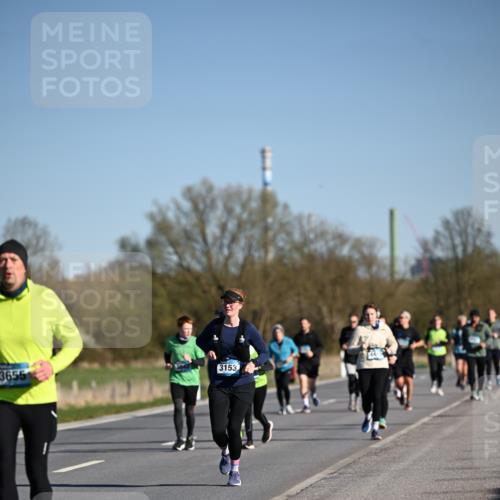 06.04.2025 - 44. Internationalen Wilhelmsburger Insellauf Dr. Thomas Lammeyer http://msf.ph/oto/7562282 06.04.2025 09:37:05 Laufen 3153, 3655 meine-sportfotos.de
