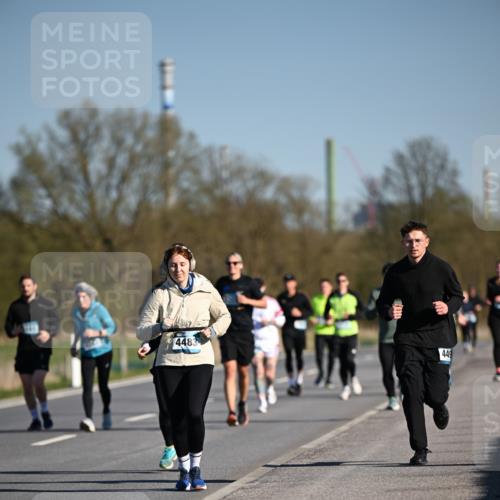 06.04.2025 - 44. Internationalen Wilhelmsburger Insellauf Dr. Thomas Lammeyer http://msf.ph/oto/7562343 06.04.2025 09:37:10 Laufen 4483, 449 meine-sportfotos.de
