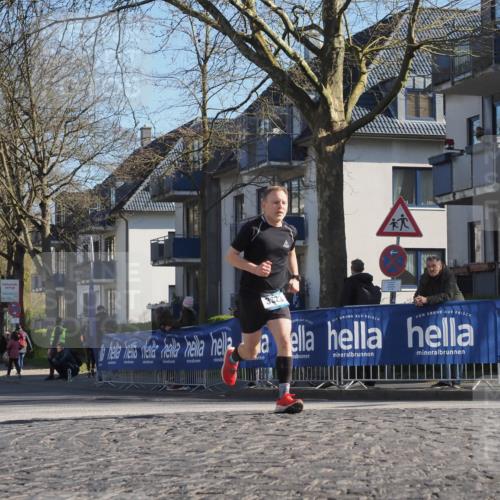 06.04.2025 - 44. Internationalen Wilhelmsburger Insellauf Luisa Fischer http://msf.ph/oto/7562352 06.04.2025 10:30:55 Ziel  meine-sportfotos.de