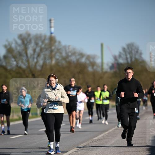 06.04.2025 - 44. Internationalen Wilhelmsburger Insellauf Dr. Thomas Lammeyer http://msf.ph/oto/7562358 06.04.2025 09:37:11 Laufen 4483 meine-sportfotos.de
