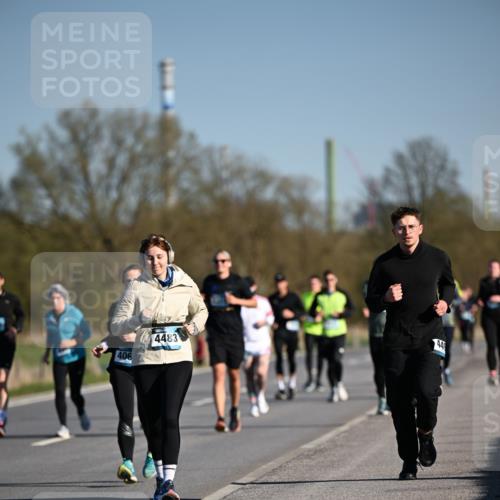 06.04.2025 - 44. Internationalen Wilhelmsburger Insellauf Dr. Thomas Lammeyer http://msf.ph/oto/7562371 06.04.2025 09:37:11 Laufen 406, 4483, 44 meine-sportfotos.de