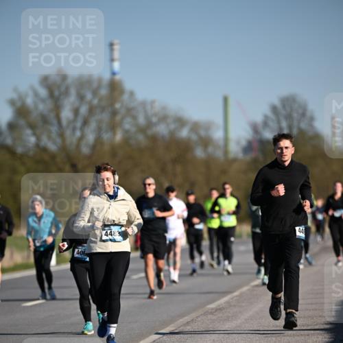 06.04.2025 - 44. Internationalen Wilhelmsburger Insellauf Dr. Thomas Lammeyer http://msf.ph/oto/7562375 06.04.2025 09:37:11 Laufen 406, 4483, 44 meine-sportfotos.de