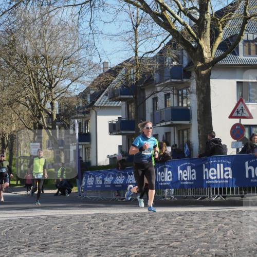 06.04.2025 - 44. Internationalen Wilhelmsburger Insellauf Luisa Fischer http://msf.ph/oto/7562450 06.04.2025 10:31:15 Ziel 5025 meine-sportfotos.de
