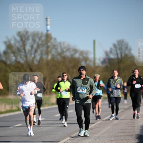 06.04.2025 - 44. Internationalen Wilhelmsburger Insellauf Dr. Thomas Lammeyer http://msf.ph/oto/7562510 06.04.2025 09:37:17 Laufen 3834, 3094 meine-sportfotos.de
