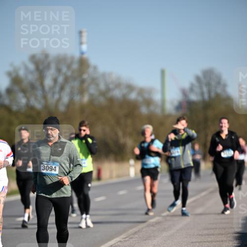 06.04.2025 - 44. Internationalen Wilhelmsburger Insellauf Dr. Thomas Lammeyer http://msf.ph/oto/7562563 06.04.2025 09:37:20 Laufen 3094 meine-sportfotos.de