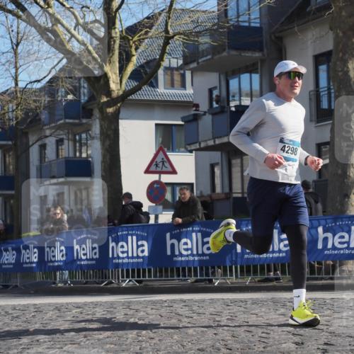 06.04.2025 - 44. Internationalen Wilhelmsburger Insellauf Luisa Fischer http://msf.ph/oto/7562592 06.04.2025 10:31:24 Ziel 4298 meine-sportfotos.de