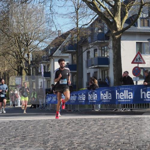 06.04.2025 - 44. Internationalen Wilhelmsburger Insellauf Luisa Fischer http://msf.ph/oto/7562635 06.04.2025 10:31:41 Ziel 4057, 4223, 4271, 3413 meine-sportfotos.de