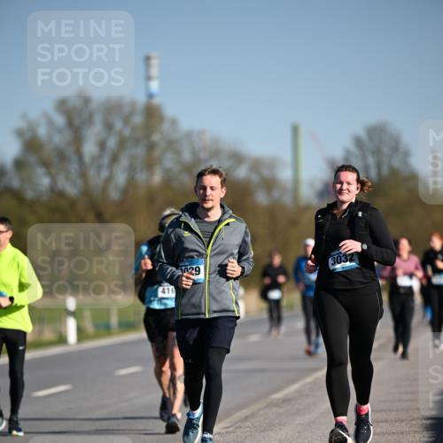 06.04.2025 - 44. Internationalen Wilhelmsburger Insellauf Dr. Thomas Lammeyer http://msf.ph/oto/7562663 06.04.2025 09:37:25 Laufen 3032, 416 meine-sportfotos.de