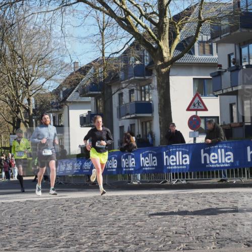 06.04.2025 - 44. Internationalen Wilhelmsburger Insellauf Luisa Fischer http://msf.ph/oto/7562681 06.04.2025 10:31:43 Ziel 4223, 398, 4271 meine-sportfotos.de