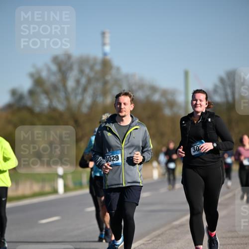 06.04.2025 - 44. Internationalen Wilhelmsburger Insellauf Dr. Thomas Lammeyer http://msf.ph/oto/7562689 06.04.2025 09:37:25 Laufen 3029, 30 meine-sportfotos.de