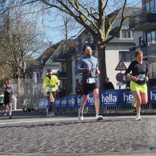 06.04.2025 - 44. Internationalen Wilhelmsburger Insellauf Luisa Fischer http://msf.ph/oto/7562712 06.04.2025 10:31:44 Ziel 4223, 4057, 4271, 3962 meine-sportfotos.de