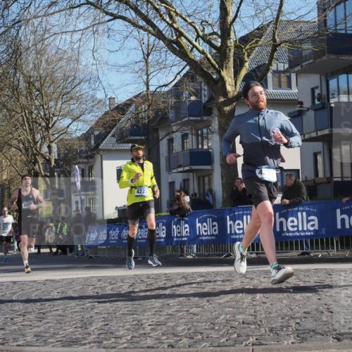 06.04.2025 - 44. Internationalen Wilhelmsburger Insellauf Luisa Fischer http://msf.ph/oto/7562720 06.04.2025 10:31:45 Ziel 40, 4223, 3962 meine-sportfotos.de