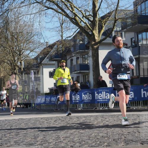06.04.2025 - 44. Internationalen Wilhelmsburger Insellauf Luisa Fischer http://msf.ph/oto/7562723 06.04.2025 10:31:45 Ziel 4057, 4223, 4271 meine-sportfotos.de