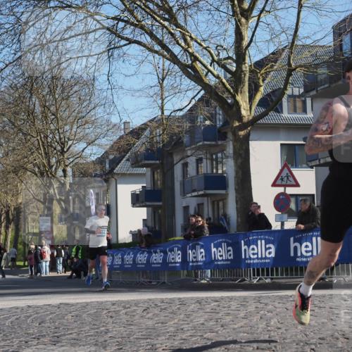 06.04.2025 - 44. Internationalen Wilhelmsburger Insellauf Luisa Fischer http://msf.ph/oto/7562785 06.04.2025 10:31:48 Ziel 484, 4057 meine-sportfotos.de