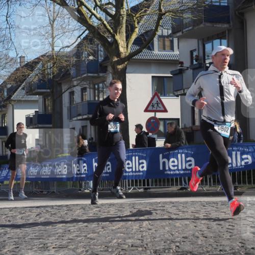 06.04.2025 - 44. Internationalen Wilhelmsburger Insellauf Luisa Fischer http://msf.ph/oto/7562827 06.04.2025 10:31:53 Ziel 3545, 305, 4602 meine-sportfotos.de