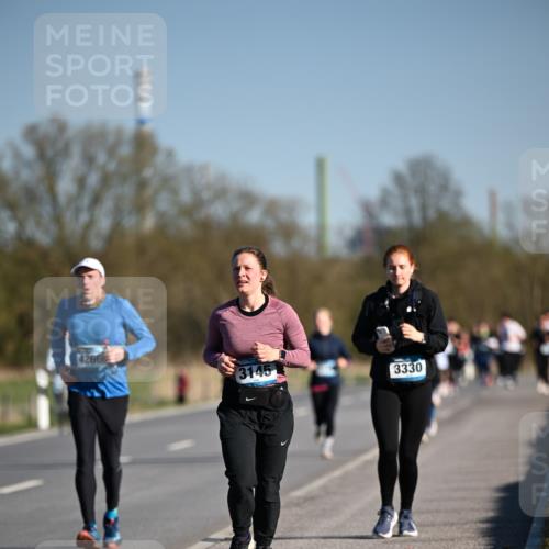 06.04.2025 - 44. Internationalen Wilhelmsburger Insellauf Dr. Thomas Lammeyer http://msf.ph/oto/7562829 06.04.2025 09:37:36 Laufen 3145, 3330 meine-sportfotos.de