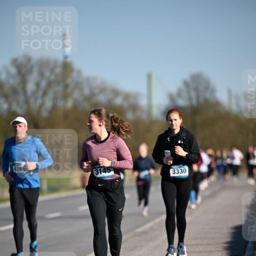 06.04.2025 - 44. Internationalen Wilhelmsburger Insellauf Dr. Thomas Lammeyer http://msf.ph/oto/7562850 06.04.2025 09:37:37 Laufen 3145, 3330 meine-sportfotos.de