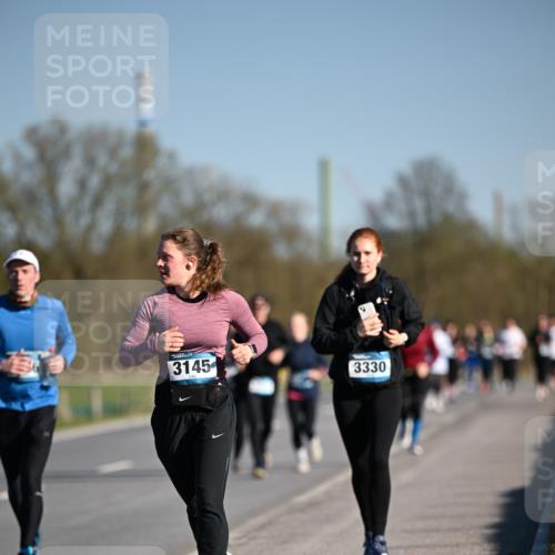 06.04.2025 - 44. Internationalen Wilhelmsburger Insellauf Dr. Thomas Lammeyer http://msf.ph/oto/7562862 06.04.2025 09:37:37 Laufen 3145, 3330 meine-sportfotos.de