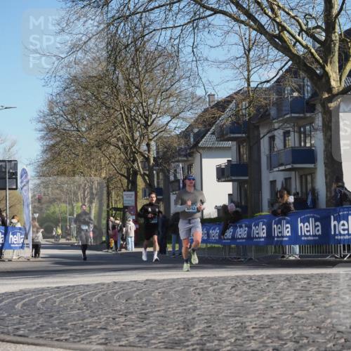 06.04.2025 - 44. Internationalen Wilhelmsburger Insellauf Luisa Fischer http://msf.ph/oto/7562880 06.04.2025 10:32:10 Ziel 4242, 5092 meine-sportfotos.de
