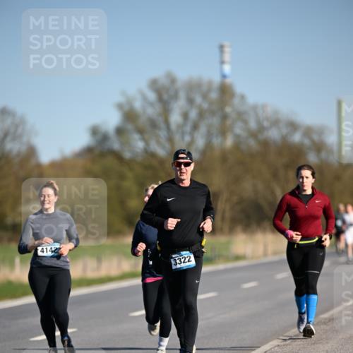 06.04.2025 - 44. Internationalen Wilhelmsburger Insellauf Dr. Thomas Lammeyer http://msf.ph/oto/7562955 06.04.2025 09:37:45 Laufen 4142, 3322 meine-sportfotos.de